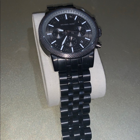 Michael Kors Men’s Black Stainless Steel watch - Picture 1 of 2